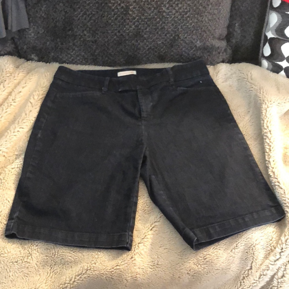 🔹4 for $30 Dockers Dark Wash Bermuda Shorts, size 8